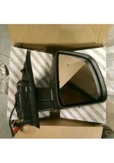 DIS DIKIZ AYNA SAG         DBY