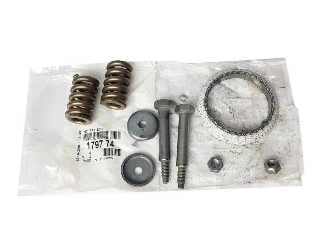 Peugeot 206 Egzoz Bağlantı Takımı