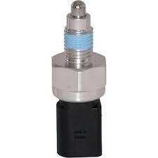 VOLSWAGEN GERİVİTES MÜŞÜRÜ 02K945415C