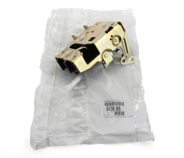 Peugeot 106 Kapı Kilidi Sol Ön